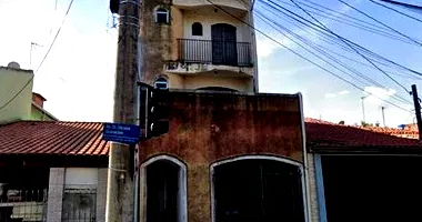 Casa Ocupada em Itavuvú - Sorocaba/SP com 224,76m²