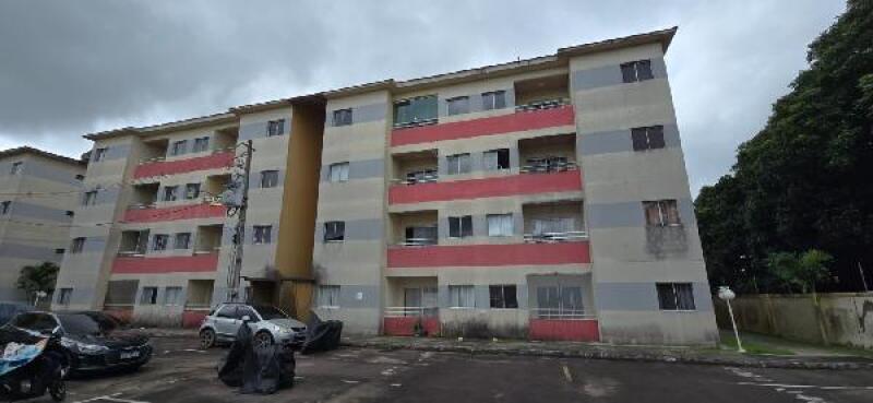 Apartamento com 2 quartos e 1 vaga de garagem em condomínio