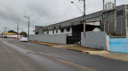 Galpão comercial ocupado com 2278m² terreno e 988m² construídos
