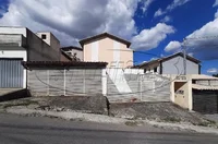 Casa com 2 quartos em Esmeraldas/MG