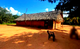 Fazenda com 383,0638 hectares, 2 casas e curral