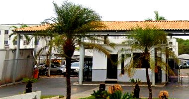 Apartamento Térreo com 1 Vaga em Chácaras Bela Vista