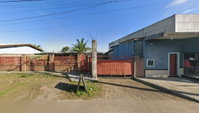 Prédio Comercial com 2 Quartos e 2 Banheiros em Tramandaí