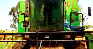 COLHEITADEIRA SLC 7200 - ANO 1994