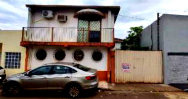 Casa Ocupada com 235m² de Área Construída em Ponta Porã/MS