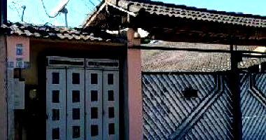 Casa com 2 Quartos e Varanda em Itaguaí