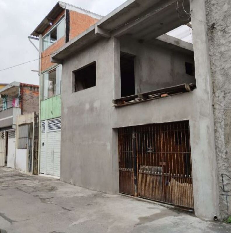 Terreno amplo de 1.598m² na Cidade Líder, São Paulo/SP