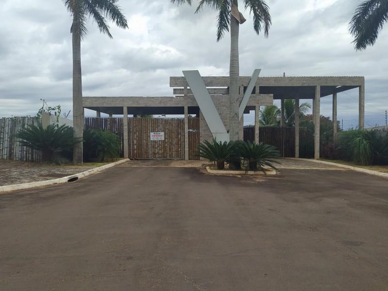 Lote desocupado com 775 m² de terreno, ideal para construção