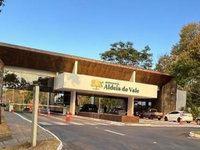 Casa em Condomínio de 419 m² em Residencial Aldeia do Vale