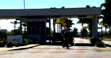 Casa em Condomínio com 4 Quartos em Anápolis - GO