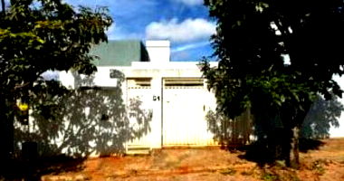 Casa 2 quartos 2 banheiros 108m² construída, ocupada