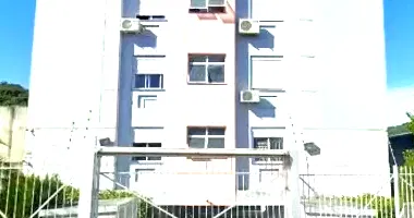 Apartamento com 2 Quartos em Leilão