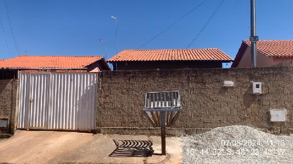 Casa com 2 quartos, 47,5m² em Cocalzinho de Goiás