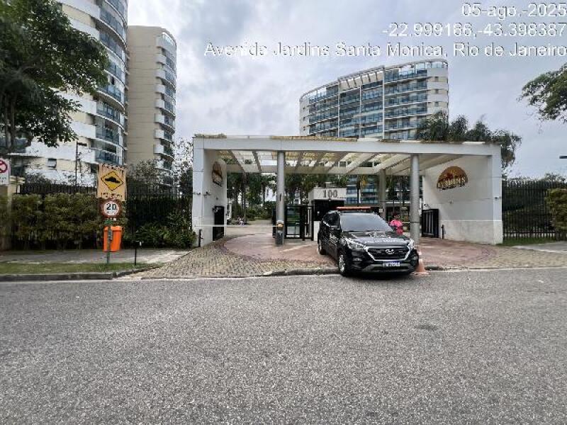 Apartamento de Luxo com 4 Quartos na Barra da Tijuca
