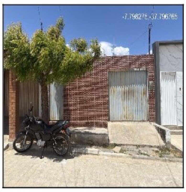 Casa em Carnaíba com 2 quartos e 120m² de terreno