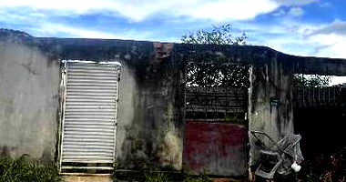 Casa Padrão Ocupada com 2 Vagas e Varanda em Goiânia