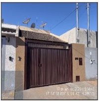 Casa com 3 quartos, 2 banheiros e 99,94 m²