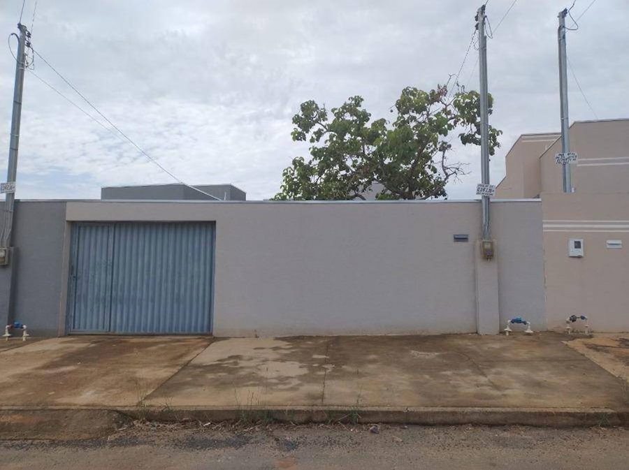 Casa com 2 dormitórios, 1 banheiro e 1 vaga, 73,77 m² de área construída, ocupada