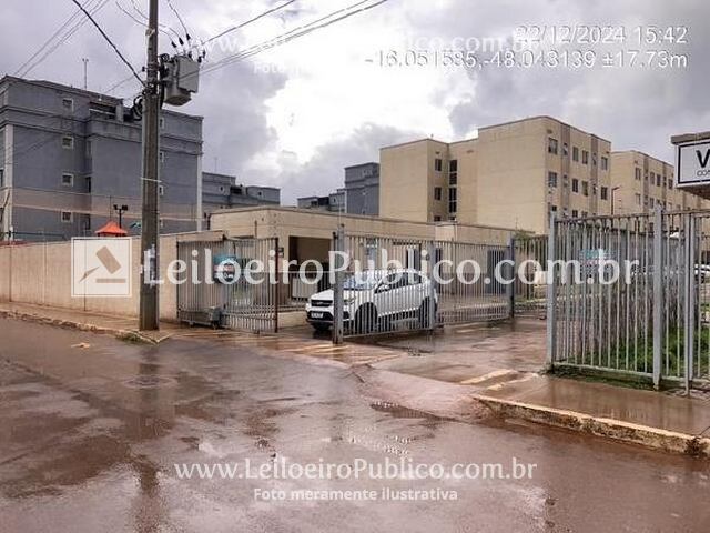 Apartamento 2 quartos, 1 banheiro, 1 vaga, 75,72m², desocupado