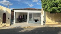 Casa com 2 quartos e 2 banheiros, 1 vaga de garagem, 99,16m² construídos