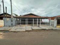 Casa padrão 3 quartos, 1 vaga, 223m², desocupada