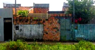 Casa com 2 quartos, 1 banheiro e 57,87m² área privativa