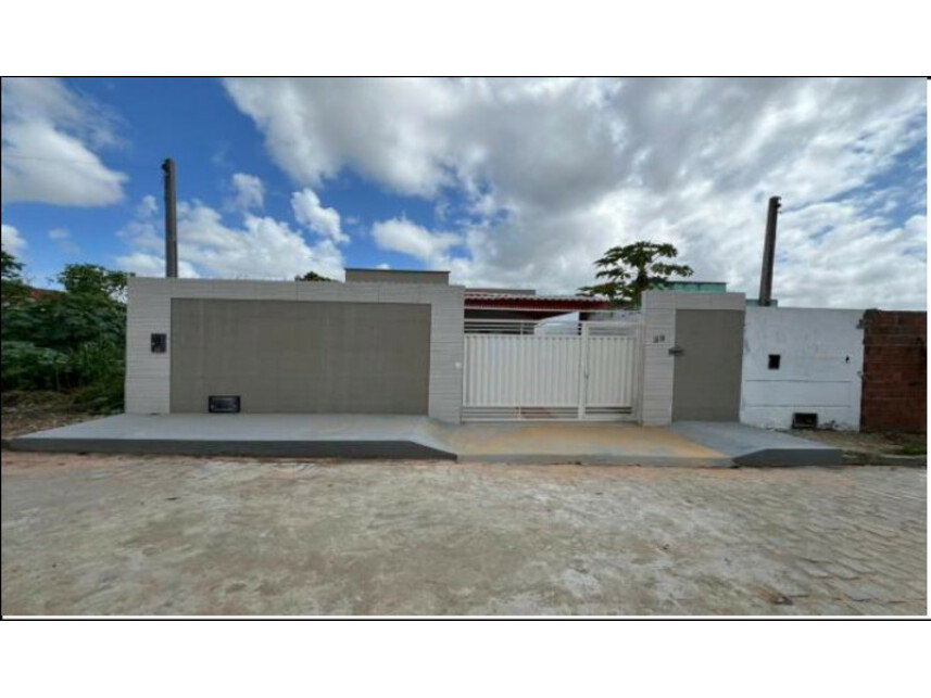 Casa com 2 quartos, 1 banheiro e 68,26m² construídos