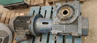 Motor com redutor Weg 20 cv