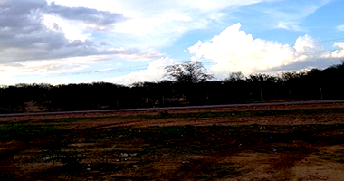Terreno 658,67m² em Dist. Industrial