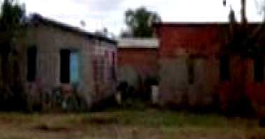 Outros Misto com 3 quartos, 1 banheiro, terreno 497.91m², desocupado