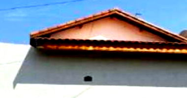 Casa com 2 dormitórios e amplo terreno em São Pedro/SP