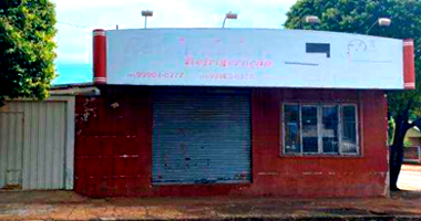 Prédio residencial/comercial com 110m²