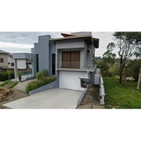 Casa com 183m², 2 pavimentos, ocupada