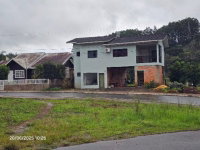 Casa com 90,34m² em terreno de 415m²