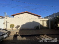 Casa com 3 quartos em Goianira/GO