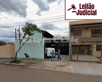Casa Comercial com 3 salas em Londrina/PR