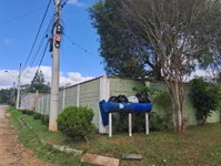 Casa ocupada com 313m² construída em terreno de 1214m²