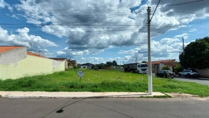 Terreno 250 m² em Mineiros do Tietê - SP