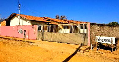 Casa em Cidade Ocidental com Condomínio Laila de Assis