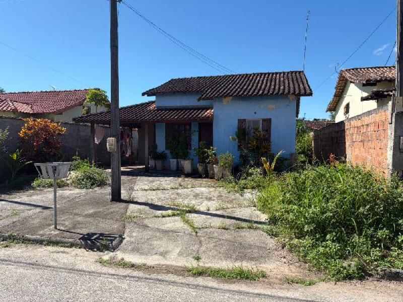 Casa com 68m² em condomínio, ideal para investimento ou moradia