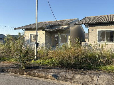 Casa com 2 quartos, 1 vaga e 51,60 m²