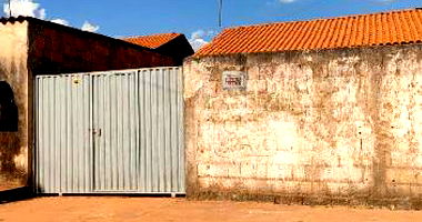 Casa 2 quartos, 1 banheiro, 1 vaga, 51m² construída, desocupada