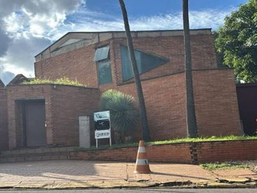 Casa 236 m² em Campo Grande-MS - Santa Fé