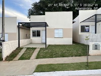 Casa com 2 quartos, 2 banheiros e 1 vaga de garagem
