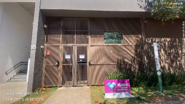Apartamento com 2 quartos e 1 vaga em Água Branca