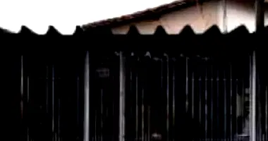 Casa em leilão com 2 quartos e 1 banheiro