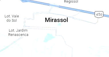 Terreno com 3 casas em Mirassol/SP