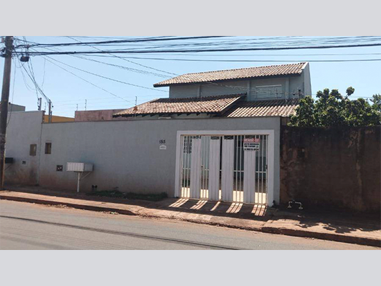 Casa Ocupada em Campo Grande - MS com 210m² Construída
