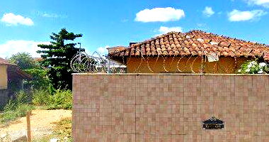 Terreno amplo 320m², desocupado, ideal para construção