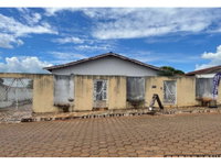 Casa com 4 suítes e 135m² em Araçu/GO